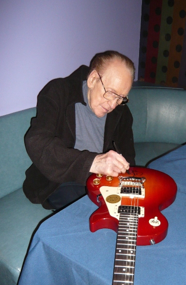 Bop-Pills Les Paul Iridium Pic. By Pr. BeeB HôPô Les Paul - autographe