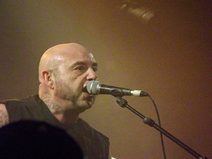 2 Bop-Pills The Meteors Paul Fenech Limoges 21-5-2011 - Photo Liliane Capucine Paul Fenech interview