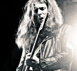 FaST eDDie CLaRKe